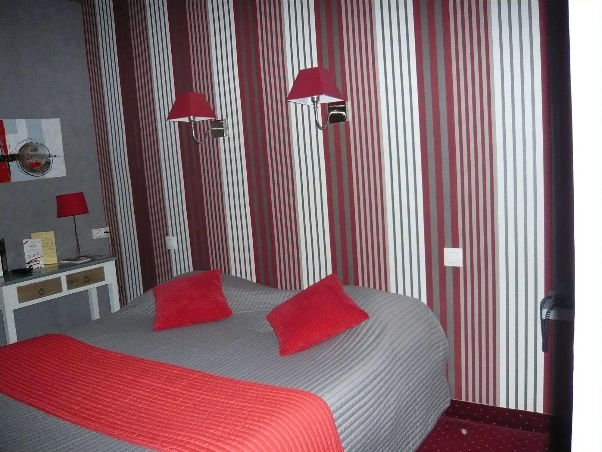 Hotel - Restaurant Saint Jacques Blois Kültér fotó