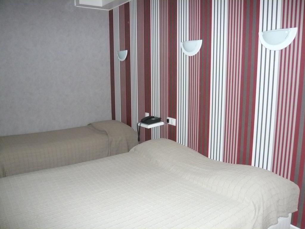 Hotel - Restaurant Saint Jacques Blois Kültér fotó